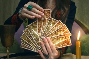 Tarot reading 2024, Card reading 2024, Psychic medium Lisa Paron